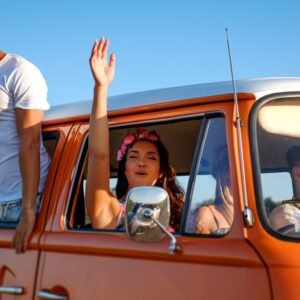 How to Plan the Perfect Weekend Getaway with a Luxury Car Rental